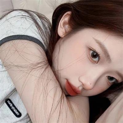 精灵兰尼和韦恩的圣诞前夜